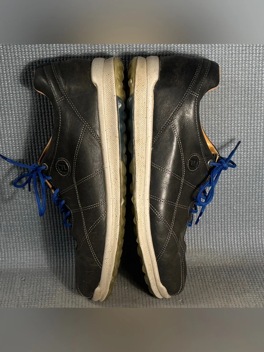 FootJoy Versaluxe Men’s Black Leather Soft Spike less Golf Shoes 57254 Size 11
